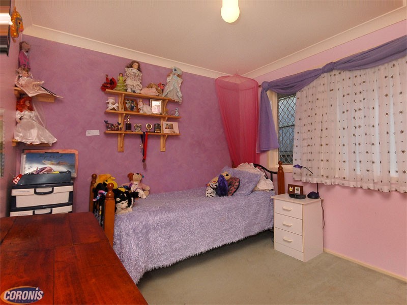 Eatons Hill QLD 4037