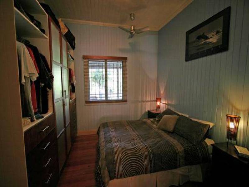 224 Kitchener Road, Stafford Heights QLD 4053