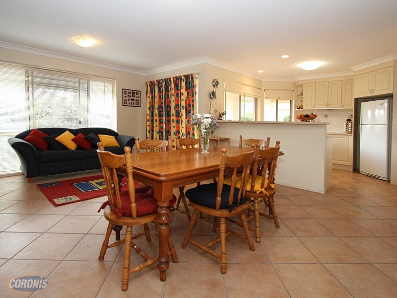 Van Dyke Cr, Mcdowall QLD 4053