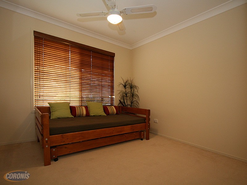 Van Dyke Cr, Mcdowall QLD 4053