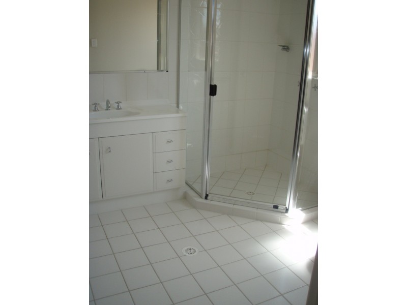 6 Paulette Court, Cashmere QLD 4500