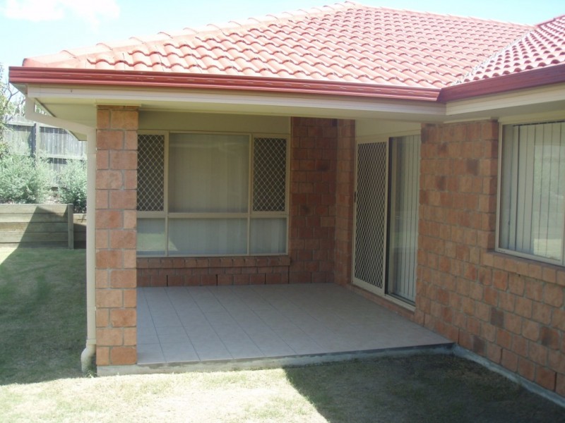 6 Paulette Court, Cashmere QLD 4500