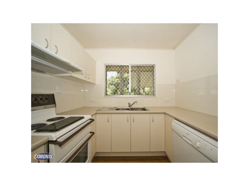 1 Houghton Street, Petrie QLD 4502