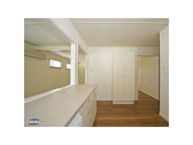 1 Houghton Street, Petrie QLD 4502