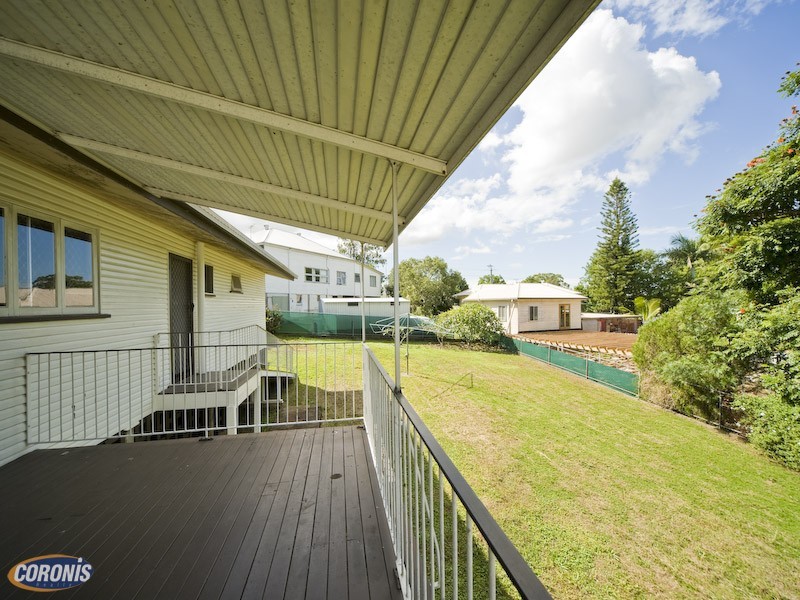 1 Houghton Street, Petrie QLD 4502