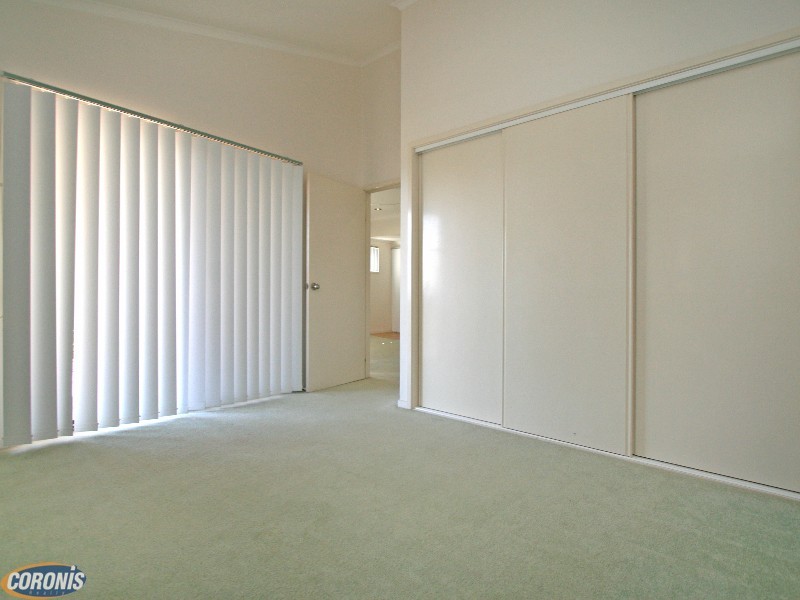 2/27a Burnaby Terrace, Gordon Park QLD 4031