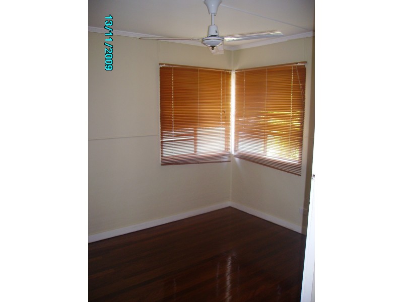 32  Oakey Street, Stafford Heights QLD 4053