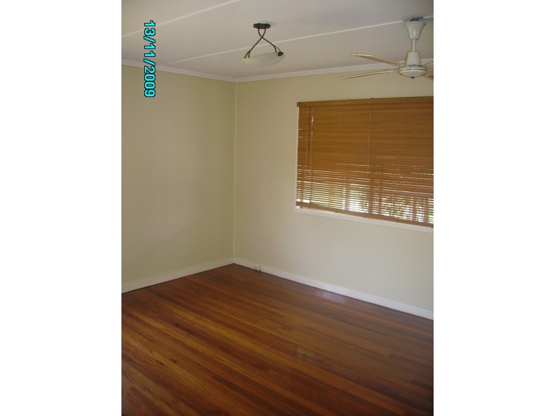 32  Oakey Street, Stafford Heights QLD 4053