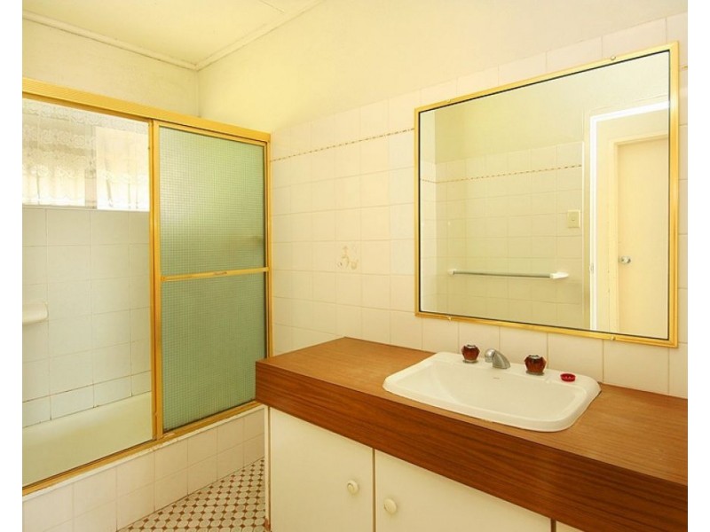 6/64 Bayview Terrace, Clayfield QLD 4011