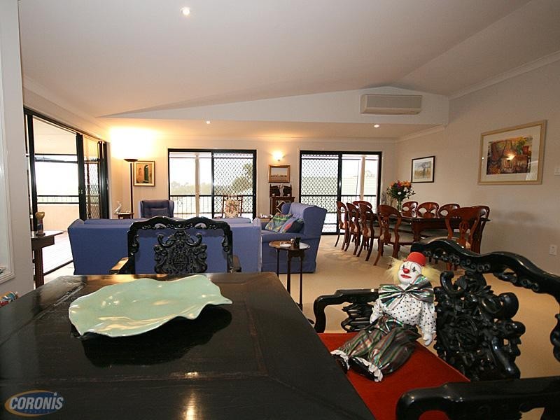 Whipbird Place, Aspley QLD 4034