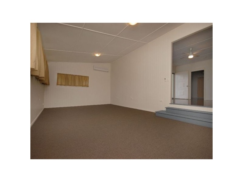 15 Spencer Street, Lawnton QLD 4501