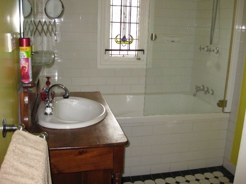 33 Thuruna Street, Stafford QLD 4053