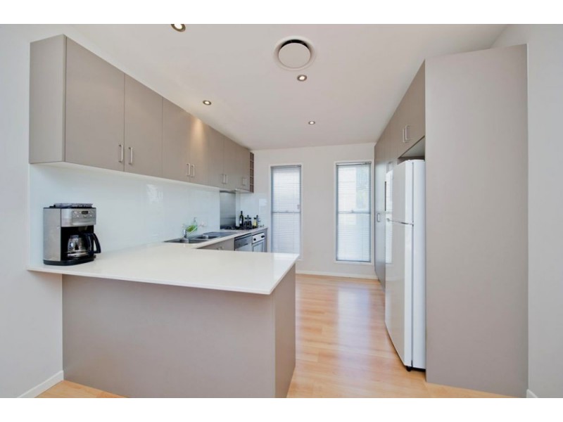 14 Lorimer Terrace, Kelvin Grove QLD 4059