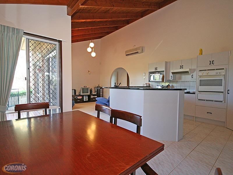 Edwards Drive, Albany Creek QLD 4035