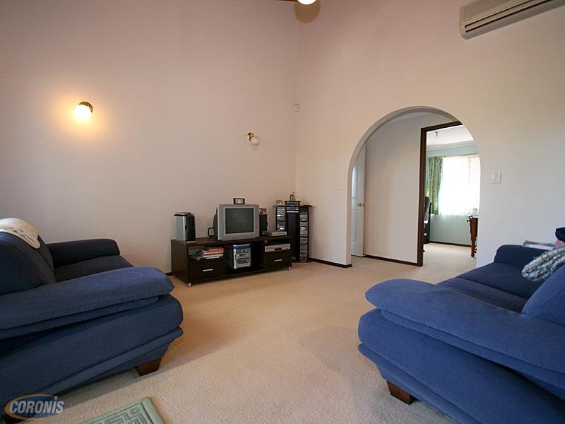 Edwards Drive, Albany Creek QLD 4035