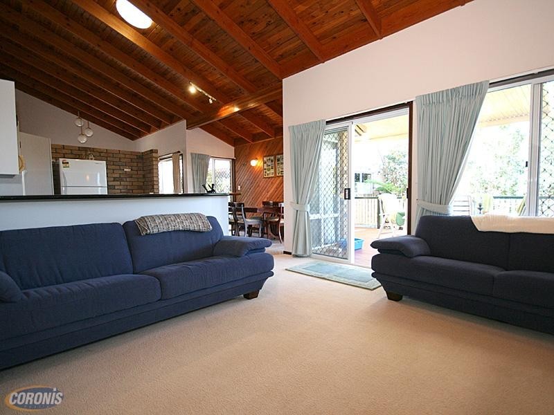 Edwards Drive, Albany Creek QLD 4035