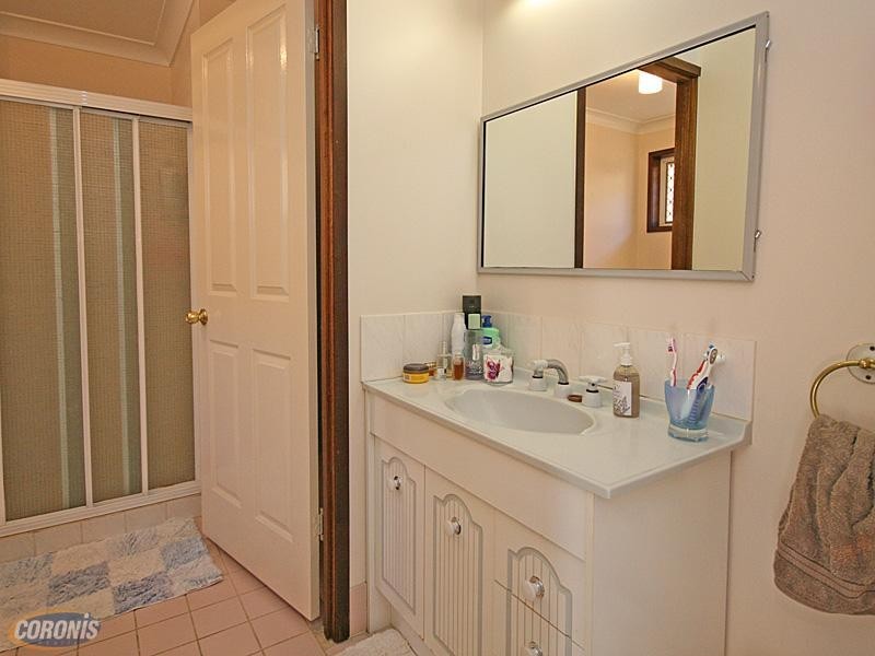 Edwards Drive, Albany Creek QLD 4035