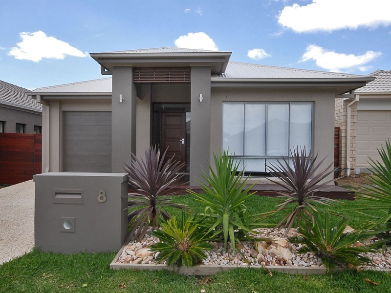 8 Glider Street, North Lakes QLD 4509
