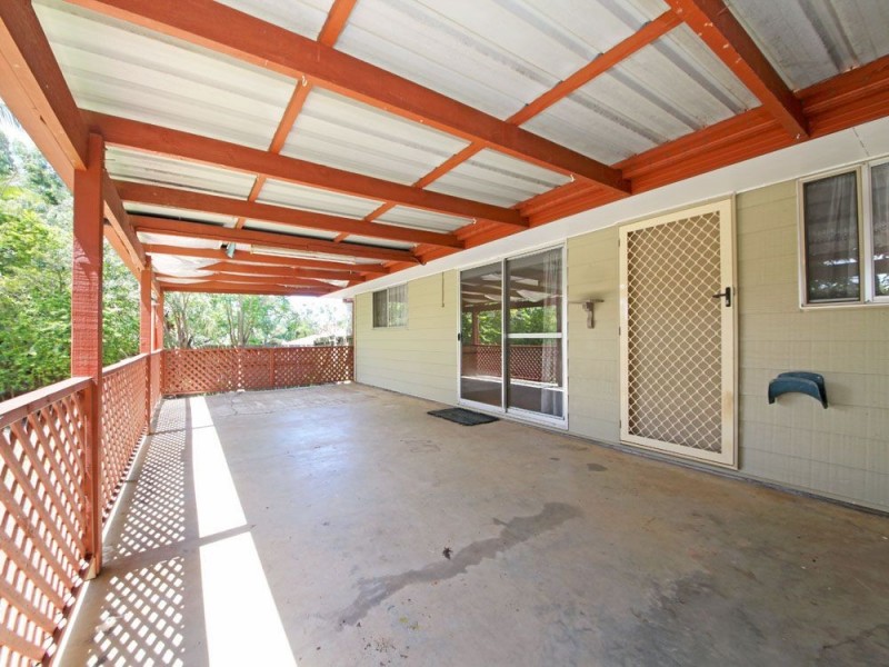 10 Janine Court, Kallangur QLD 4503