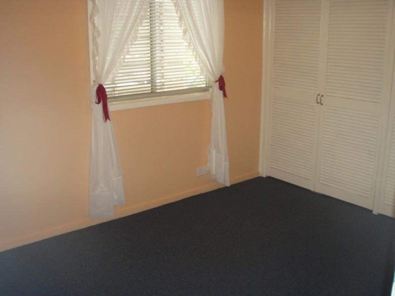 13 Woodlands Avenue, Petrie QLD 4502