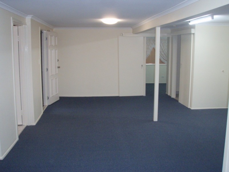 13 Woodlands Avenue, Petrie QLD 4502