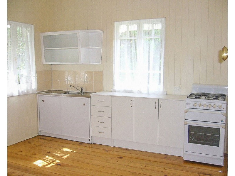 14 Terang Street, Newmarket QLD 4051