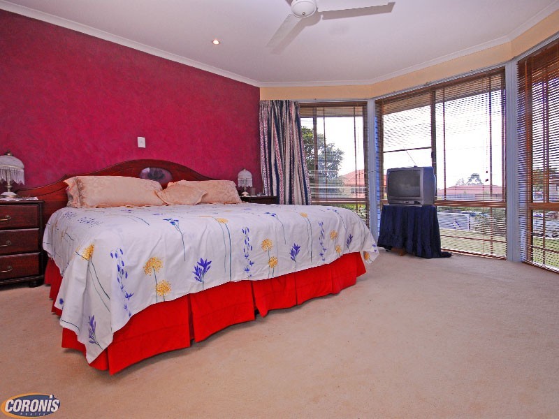 North Lakes QLD 4509