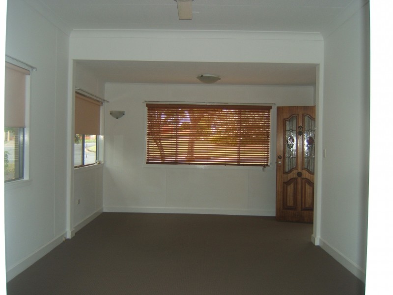 9  Navua Avenue, Aspley QLD 4034