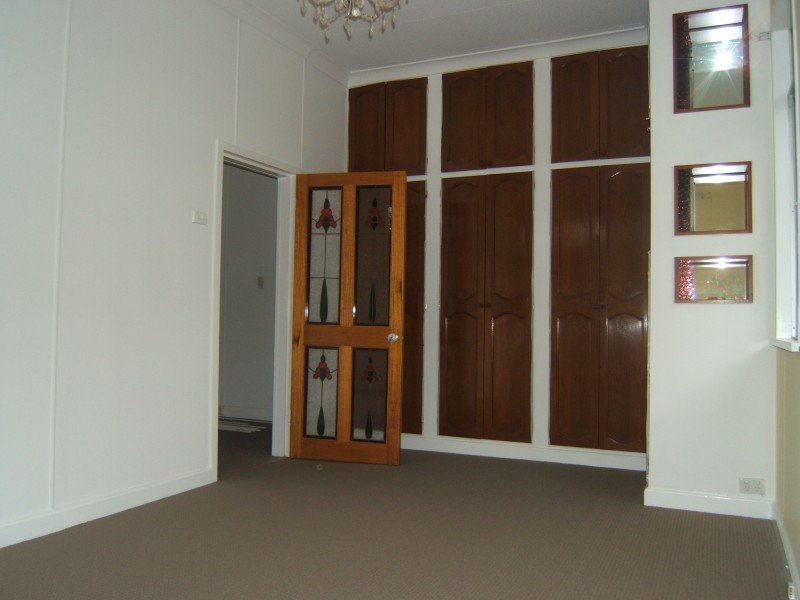 9  Navua Avenue, Aspley QLD 4034