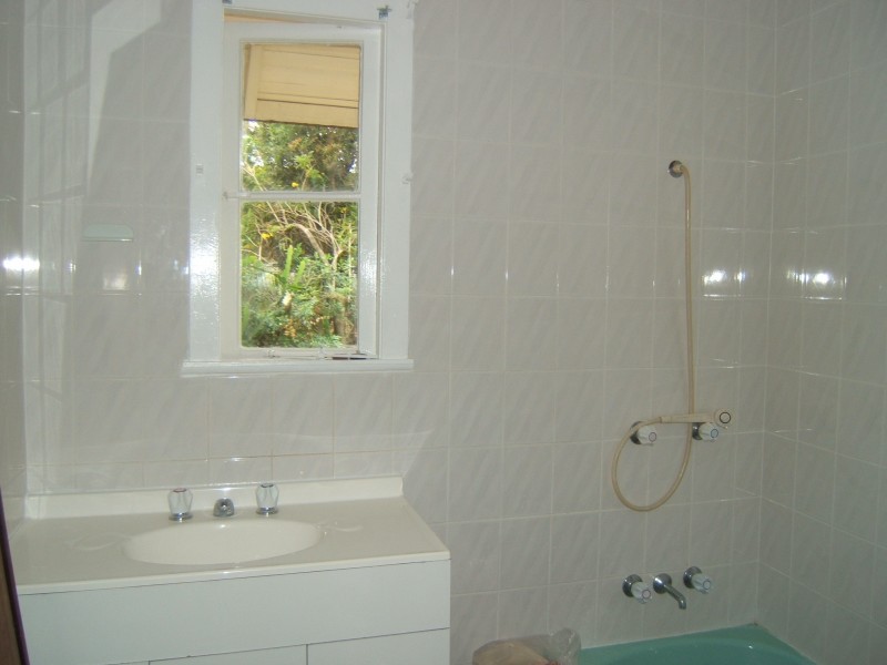 9  Navua Avenue, Aspley QLD 4034