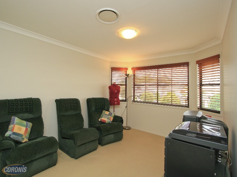 3 Estonia Avenue, Bridgeman Downs QLD 4035