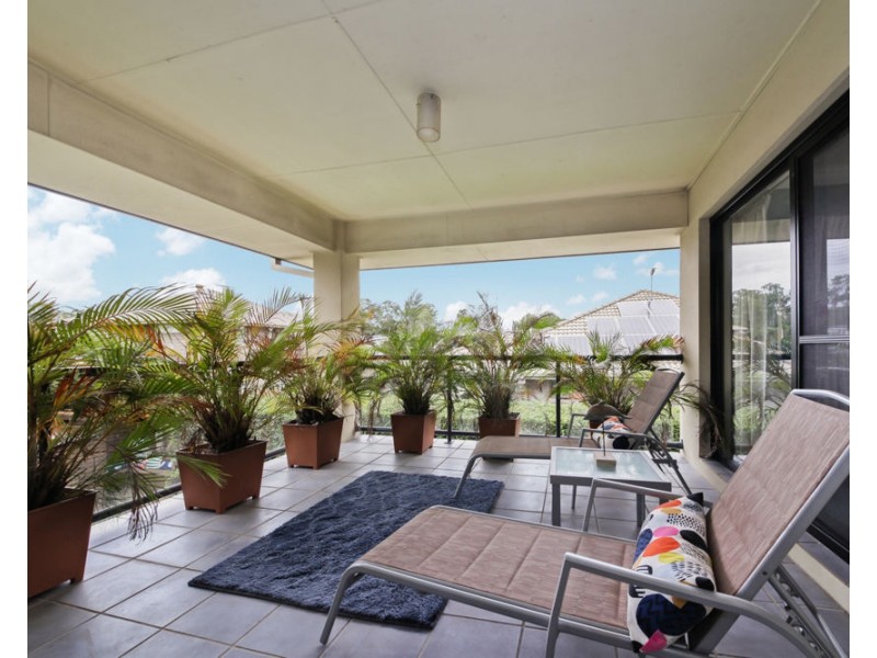 11 Oltrarno Place, Bridgeman Downs QLD 4035