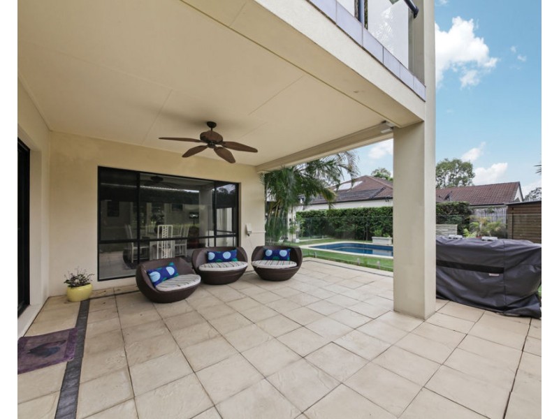 11 Oltrarno Place, Bridgeman Downs QLD 4035