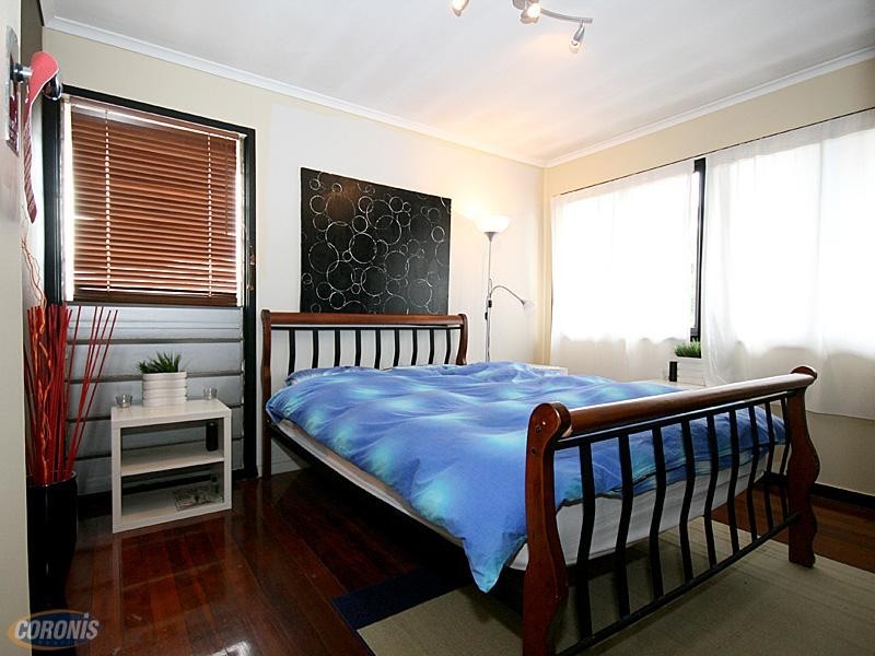 Appleby Rd, Stafford Heights QLD 4053