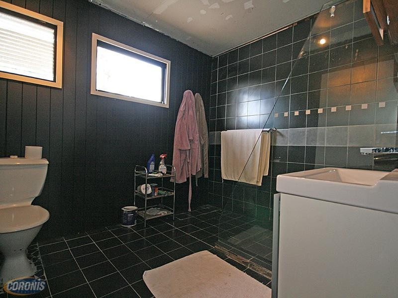 Appleby Rd, Stafford Heights QLD 4053