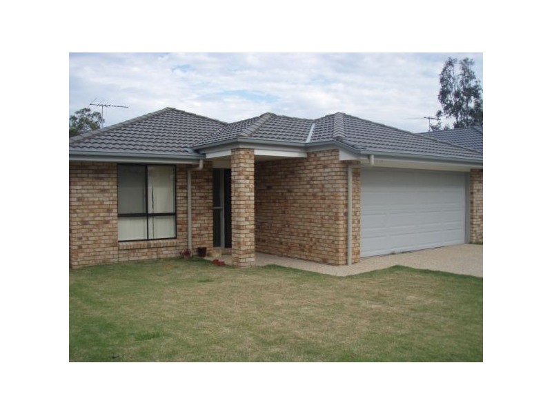 4 Bishop Court, Lawnton QLD 4501