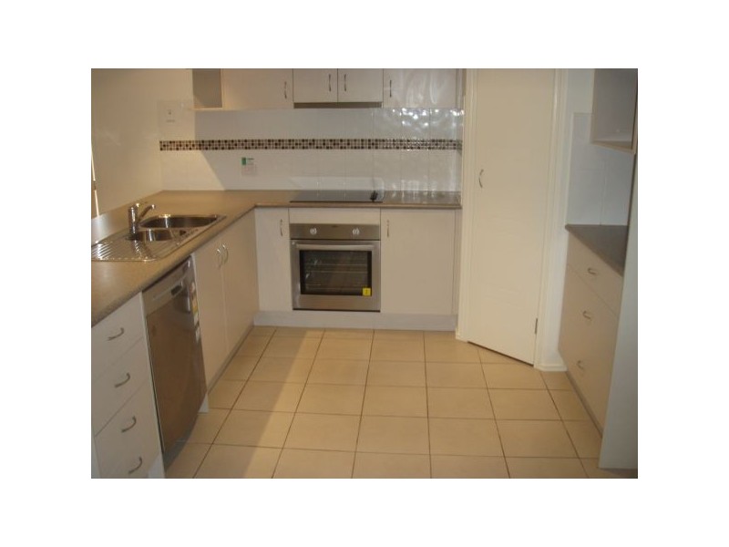 4 Bishop Court, Lawnton QLD 4501