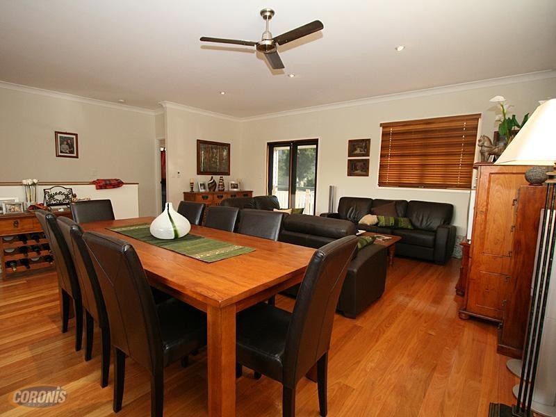 20 Shamrock Street, Gordon Park QLD 4031