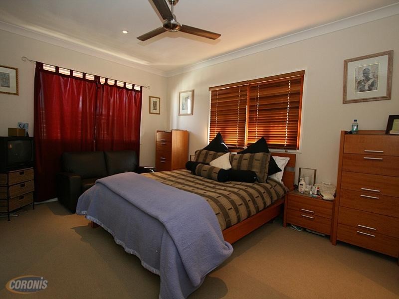 20 Shamrock Street, Gordon Park QLD 4031