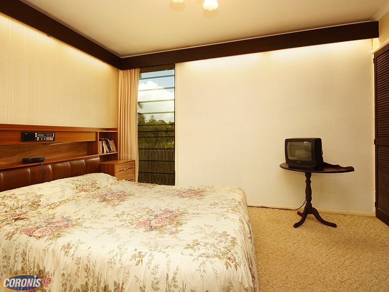 18 Kylie Avenue, Ferny Hills QLD 4055