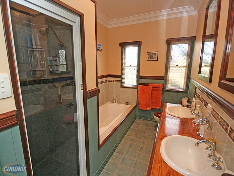 Hill Parade, Clontarf QLD 4019