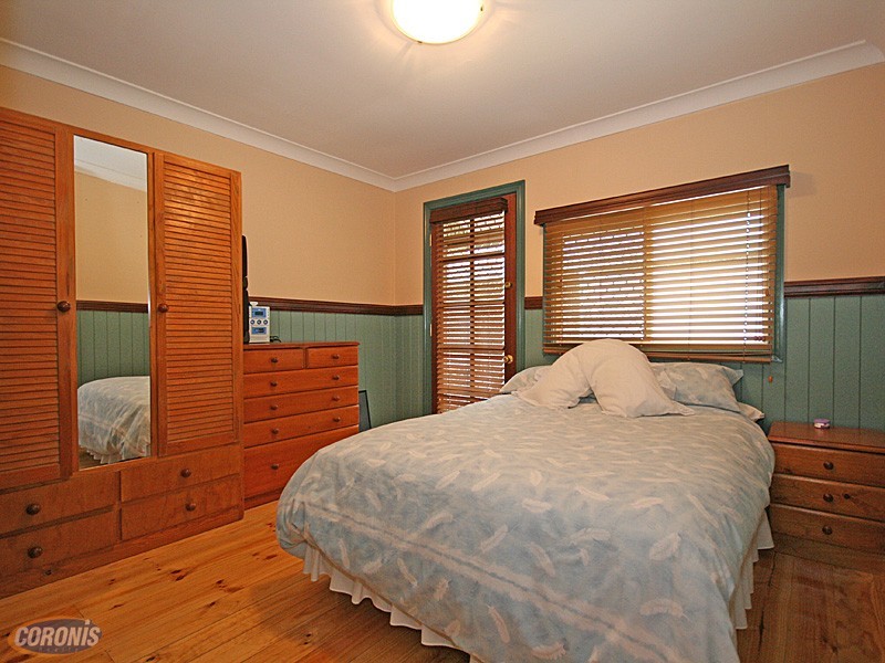 Hill Parade, Clontarf QLD 4019