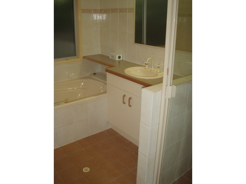 15 Carbeen Crescent, Lawnton QLD 4501