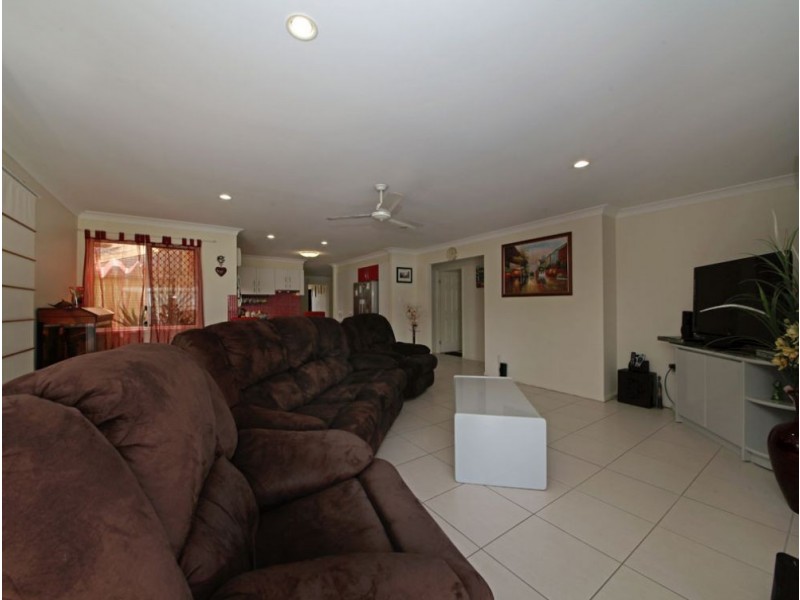 5 Jemma Street, Rothwell QLD 4022