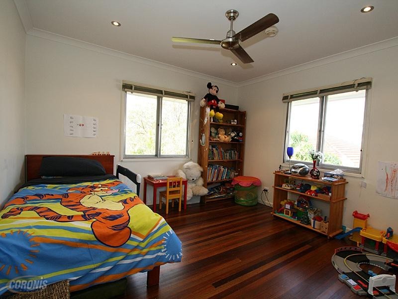 5 McAdam Street, Everton Park QLD 4053