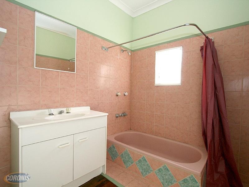 89 Waterworks Road, Red Hill QLD 4059