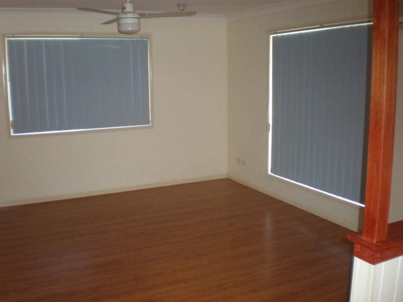 27 Spring Road, Kallangur QLD 4503