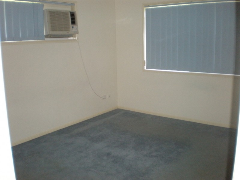 27 Spring Road, Kallangur QLD 4503