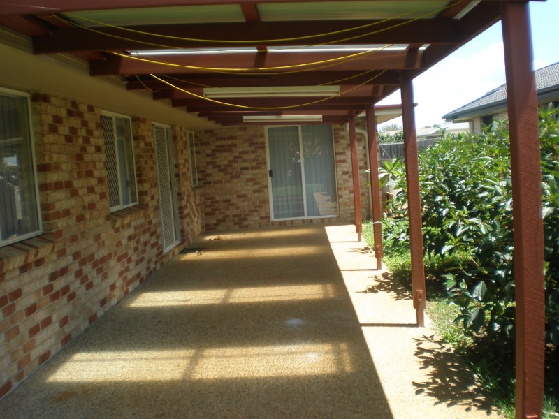 27 Spring Road, Kallangur QLD 4503