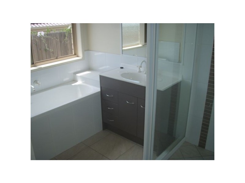 17 Silverash Court, Warner QLD 4500